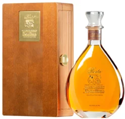 “Selezione Del Fondatore Paolo Berta” Grappa Invecchiata 2003 · In Original-Holzkiste