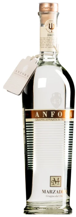 “La Trentina” Grappa Affinata In Anfora